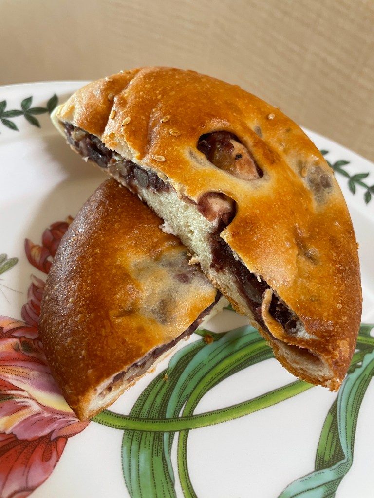 Red bean bread
