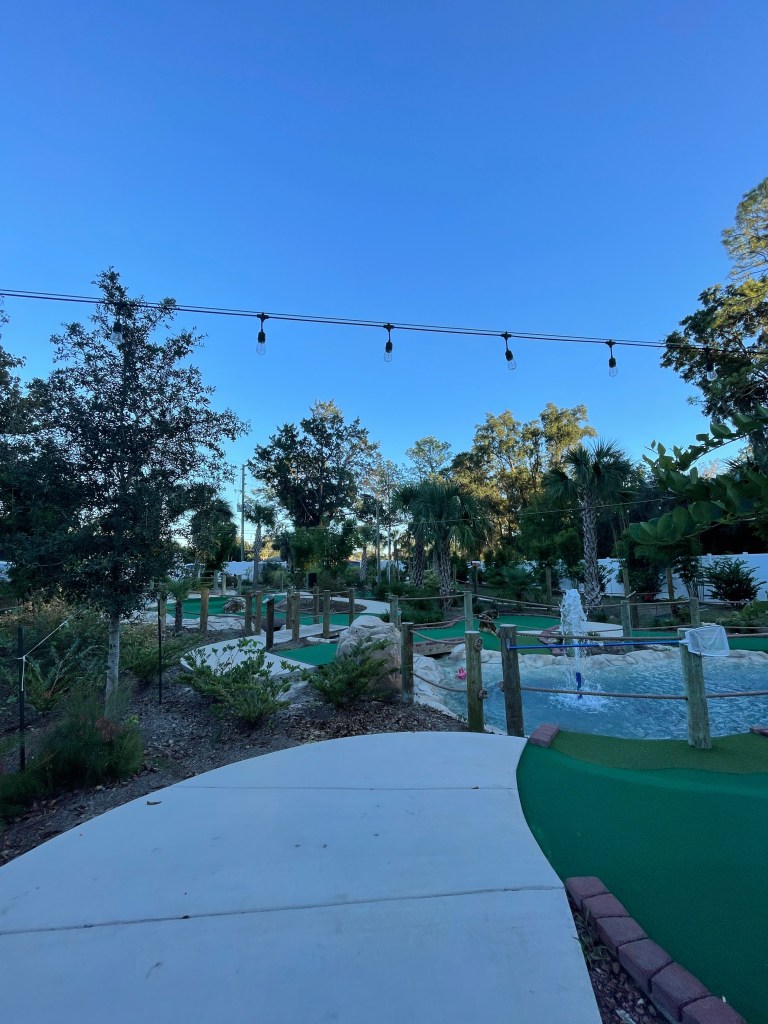 Mini golf course